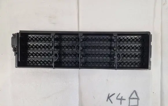 Renault Clio IV Intercooler air guide/duct channel 620C45475R