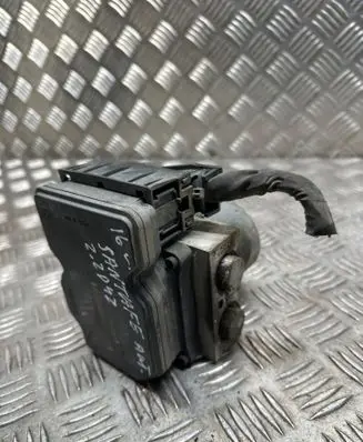 Hyundai Santa Fe ABS Pump 589202w980 BE6003H002