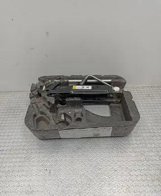 Mini One - Cooper Coupe R56 Lift Jack 6795816 13437010