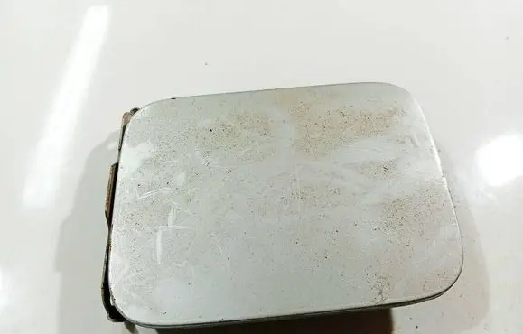 Nissan Primera Fuel tank cap 