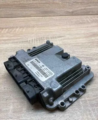 Renault Scenic II - Grand scenic II Engine control unit/module ECU 8200391966 0281011776 8200386508