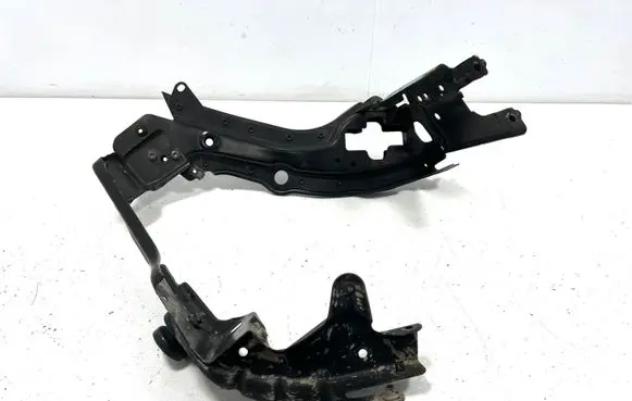 Mercedes-Benz E W211 Side radiator support slam panel 