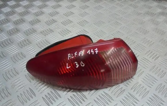 Alfa Romeo 147 Number plate light