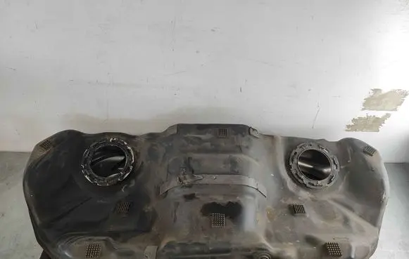 Maserati Levante Fuel tank 670036131