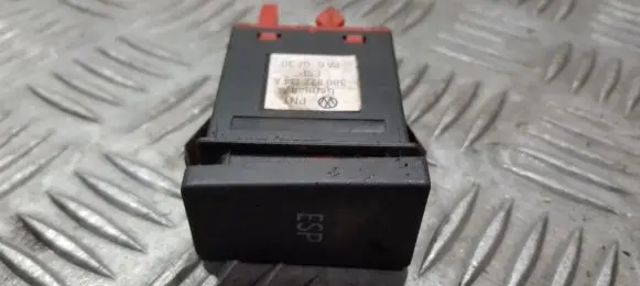 ESP (stability program) switch