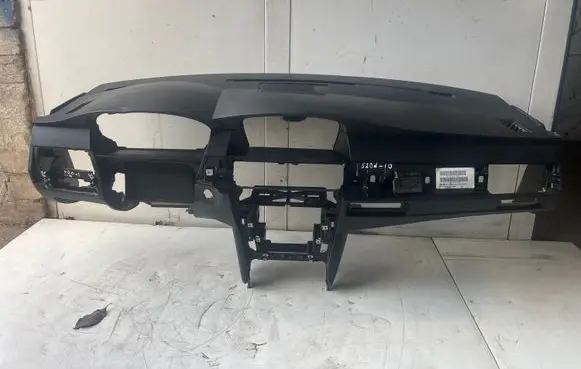 BMW 5 E60 E61 Dashboard 7130978 17370113