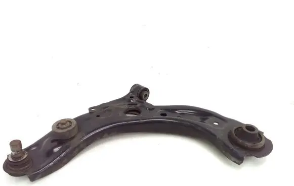Mazda CX-30 Front lower control arm/wishbone 120201028A S6204