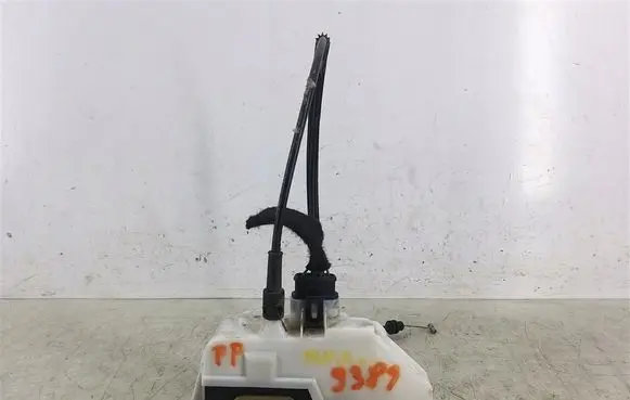Citroen C3 Front door lock 