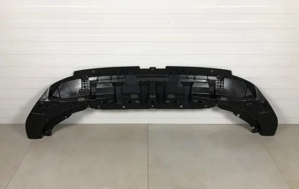 Audi Q8 Front bumper skid plate/under tray 4M8807611F 4M8807611