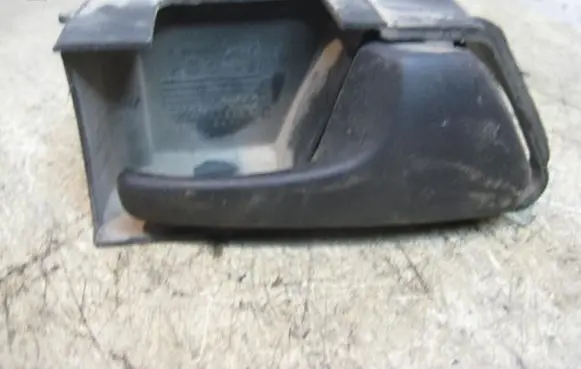 Volkswagen Golf III Front door interior handle