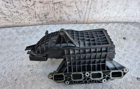 Skoda Octavia Mk2 (1Z) Intake manifold 03C129711AD