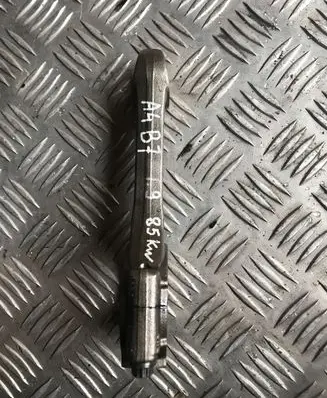Audi A4 S4 B7 8E 8H Connecting rod/conrod 