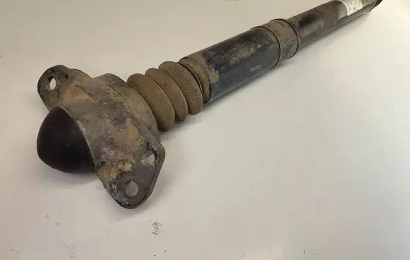 Volkswagen Touran I Rear shock absorber/damper 814902000758 1T0513029R