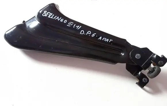 Citroen Berlingo Sliding door lower roller guide/hinge 9816964880