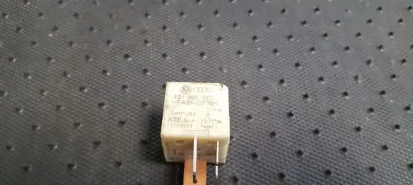 Audi TT Mk1 Other relay 191906383C 14.0500.00