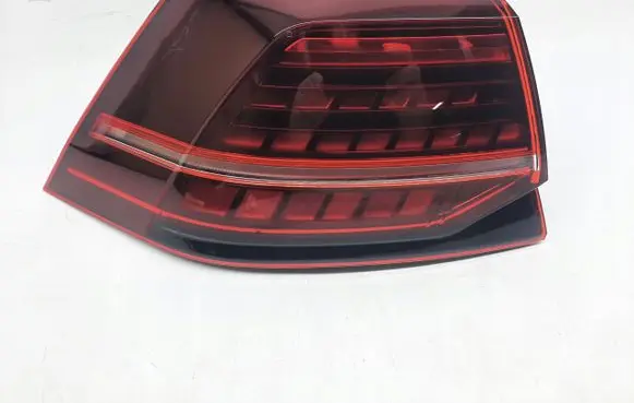 Volkswagen Golf VIII Rear/tail lights 5G0945207G
