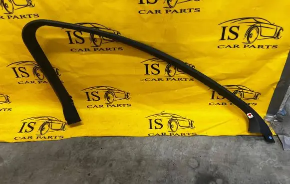 Peugeot 508 RXH Front door window/glass frame 9686309877