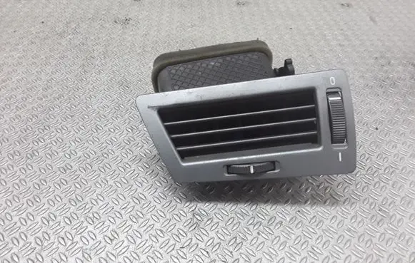 BMW 7 E65 E66 Dashboard side air vent grill/cover trim 64228223333