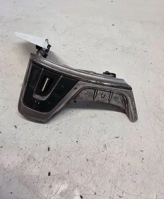 Mitsubishi L200 Other switches/knobs/shifts 75J421