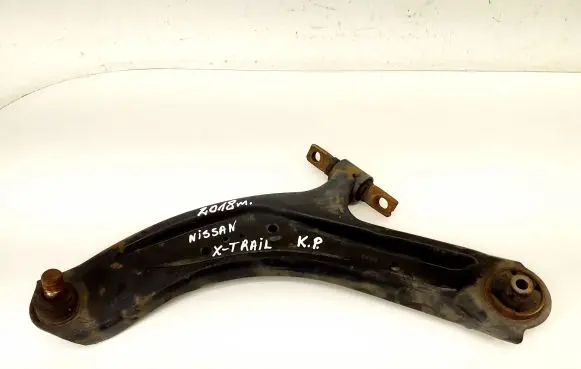 Nissan X-Trail T32 Front lower control arm/wishbone