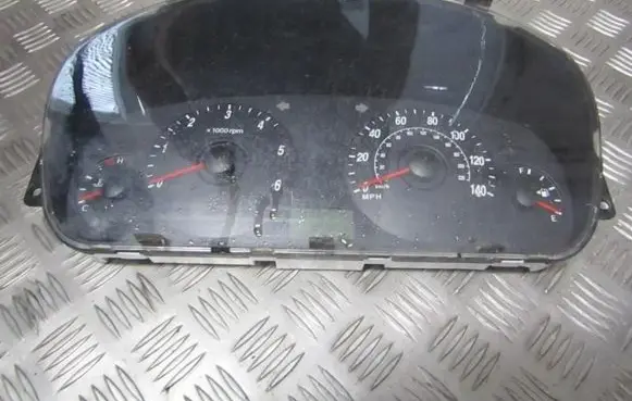 Hyundai Elantra Speedometer (instrument cluster) 940142d310 94014-2d310