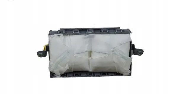 Suzuki Liana Passenger airbag