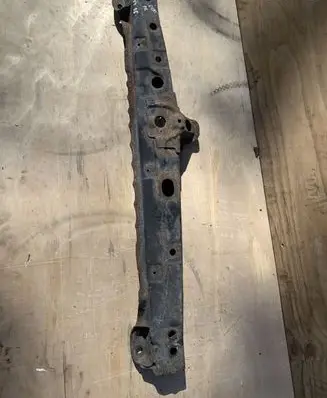 Toyota RAV 4 (XA30) Front bumper cross member