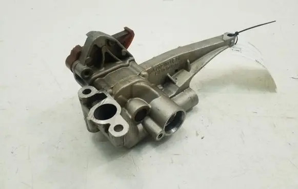 Mercedes-Benz ML W164 Oil pump A2721800501