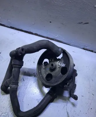 Citroen C5 Power steering pump