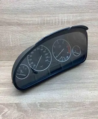 BMW 5 E39 Speedometer (instrument cluster) 6914914 110008735