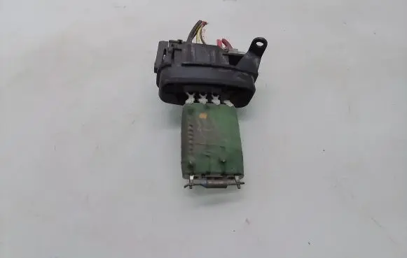 Volkswagen II LT Heater blower motor/fan resistor