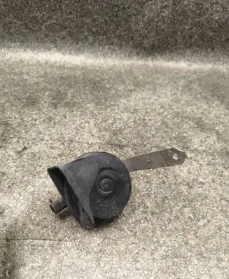 BMW 1 E81 E87 Horn signal 9089900