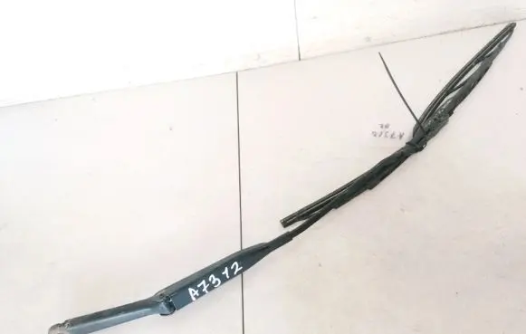 Opel Astra G Front wiper blade arm 90559553