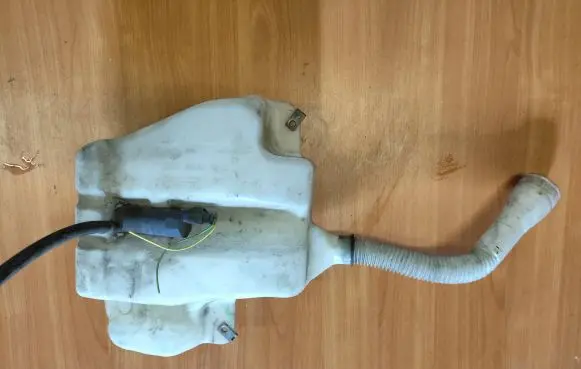 Fiat Scudo Windshield washer fluid reservoir/tank 78662B029 10611612 080568887