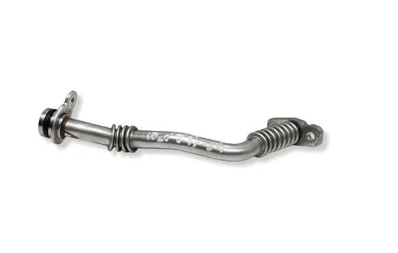 Volkswagen Passat Alltrack Turbo turbocharger oiling pipe/hose 04L1445736E