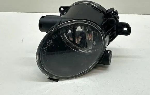 Volvo V70 Front fog light 31213102