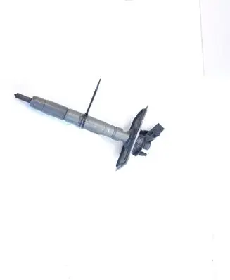 Audi A5 8T 8F Fuel injector 057130277AG