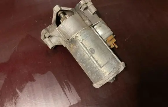 Citroen C5 Starter motor 9654561480 D8R28 3170176NGC