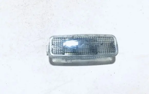 Audi A6 S6 C5 4B Other interior light 8L0947105A