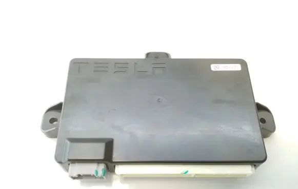 Tesla Model X Door control unit/module 104549010D