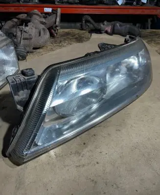 Renault Laguna II Headlight/headlamp 820000846 89004689
