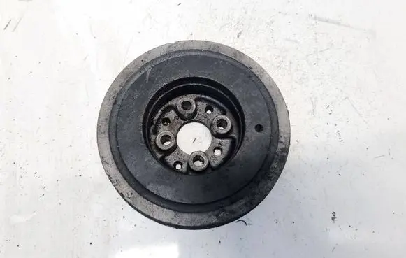 Volkswagen Golf IV Crankshaft pulley 038105243