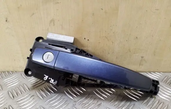 Opel Zafira C Front door exterior handle 13577482 14096401