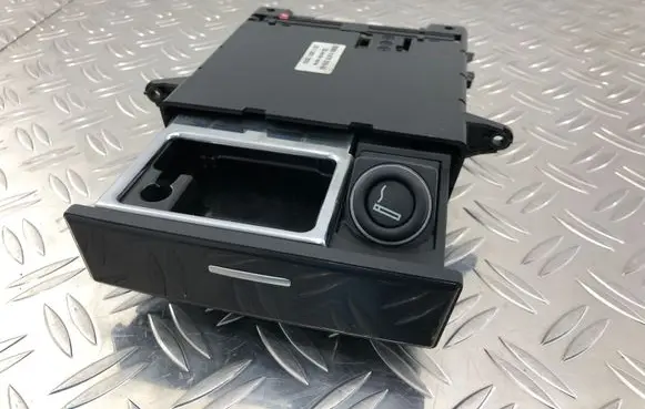 BMW 5 E60 E61 Car ashtray 6976376