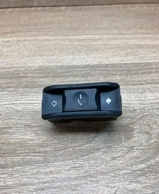 BMW 5 E60 E61 Sunroof switch 6907288 03015010 WITHPLUG