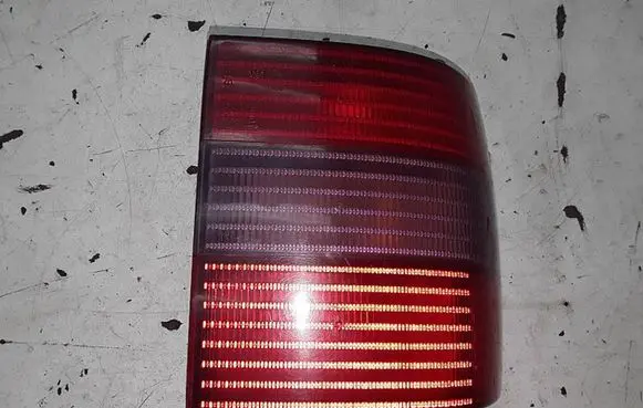 Volkswagen PASSAT B4 Rear/tail lights 3A9945112B