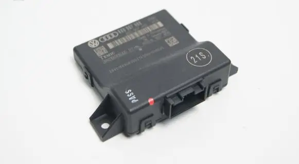 Audi A1 Gateway control module 8X0907468