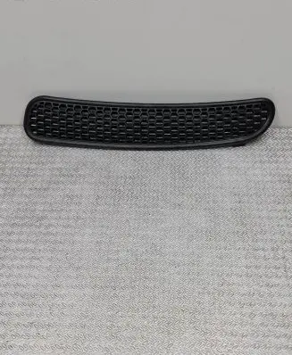 Mini One - Cooper R50 - 53 Wiper trim 7122505