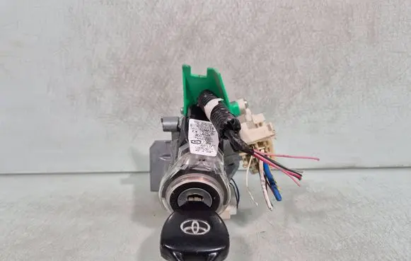 Toyota RAV 4 (XA30) Ignition lock 8978342040 625093000