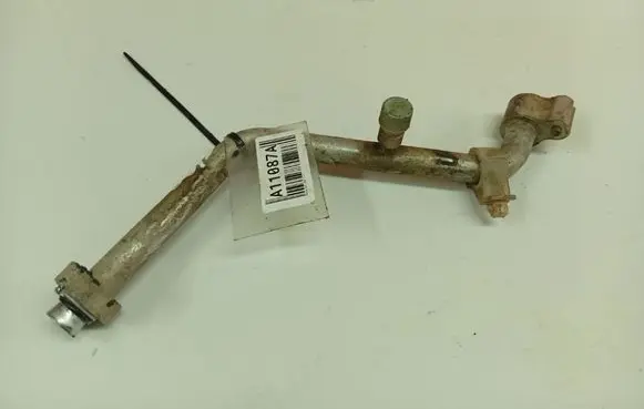 Mazda 323 Air conditioning (A/C) pipe/hose 